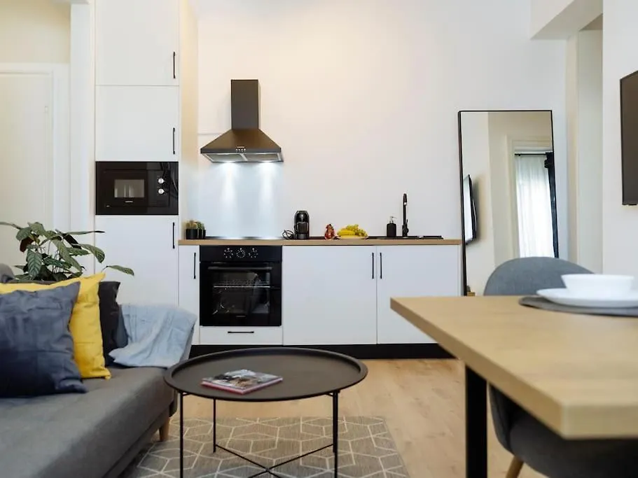 Sky Penthouse - University Square Bucharest Apartment