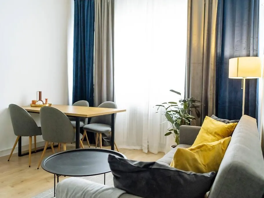 Sky Penthouse - University Square Bucharest Apartment